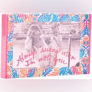 Like-New Lilly Pulitzer Picture Perfect Acrylic Goombay Smashed 4X6 Photo Frame
